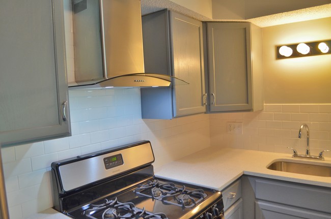 Cielo Apartments in Kansas City, KS - Building Photo - Building Photo