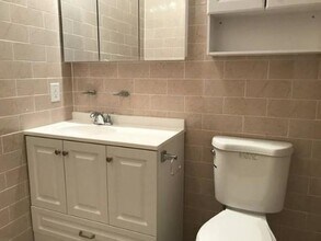 17 Gardner Ave in Jersey City, NJ - Building Photo - Building Photo