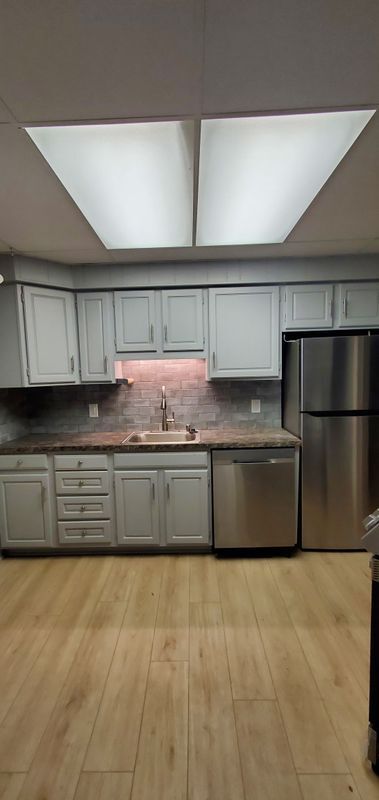 property at 9611 Grandmont Ave