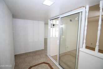 626 W Paseo Way in Tempe, AZ - Building Photo - Building Photo