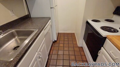 16 St Germain St in Boston, MA - Building Photo - Building Photo