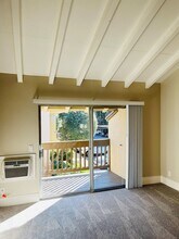 2734 Oak Rd. #62, Unit 2734 Oak Rd. #62 in Walnut Creek, CA - Building Photo - Building Photo