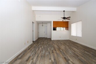 672 Paulson Dr in Las Vegas, NV - Building Photo - Building Photo