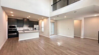 9201 Hamadryas Dr in Austin, TX - Building Photo - Building Photo