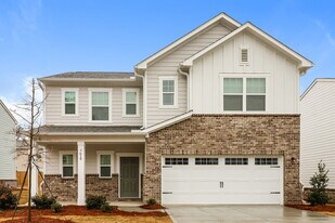 7619 Saffron Ave in Covington, GA - Building Photo