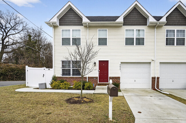 property at 4833 Gunther St