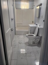 4 Shawmut St-Unit -A in Worcester, MA - Foto de edificio - Building Photo