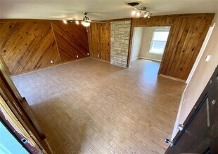 3005 Burning Oak Dr in Austin, TX - Building Photo - Building Photo