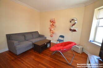 193 Boylston St, Unit 2 in Boston, MA - Building Photo - Building Photo