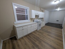 152 S 10th St, Unit 1 in Newark, NJ - Building Photo