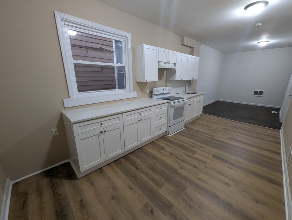 152 S 10th St, Unit 1 in Newark, NJ - Building Photo