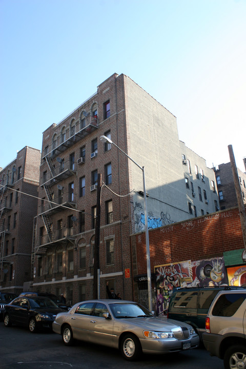 N & N Apartments in Bronx, NY - Building Photo