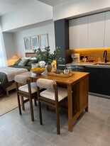 160 NW 27th St, Unit S2 in Miami, FL - Building Photo