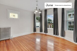 Room in Shared 4 bed/2 bath home in Boston, MA - Building Photo