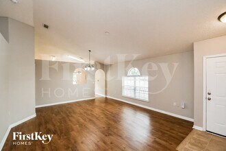 6913 Playpark Trail in Jacksonville, FL - Building Photo - Building Photo