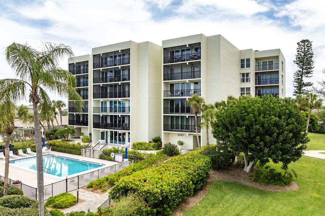 Portobello in Longboat Key, FL - Foto de edificio