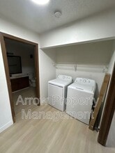 203 E Arbor Ave in Bismarck, ND - Building Photo - Building Photo