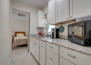 1414 Coastal Hwy, Unit #1 in Panacea, FL - Building Photo - Building Photo