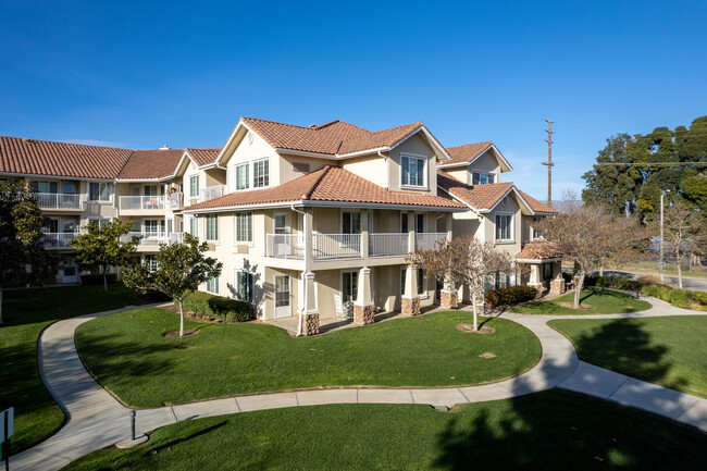 The Bonaventure in Ventura, CA - Foto de edificio - Building Photo