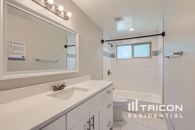 667 W 2200 N in Clinton, UT - Building Photo - Building Photo
