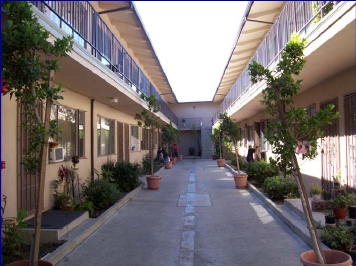 Loma Garden Apartments in Los Angeles, CA - Building Photo - Building Photo