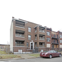 5844-5846 S Calumet Ave in Chicago, IL - Building Photo