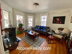 95 Belmont St, Unit 1 in Somerville, MA - Building Photo