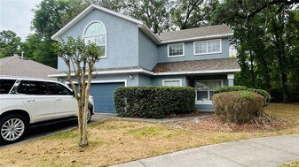 1885 SW 65th Dr in Gainesville, FL - Building Photo