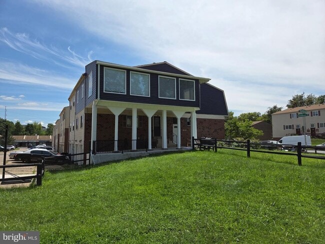 1701 Scotchbrook Dr