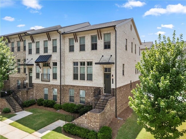 596 Alexander Hills in Decatur, GA - Building Photo - Building Photo