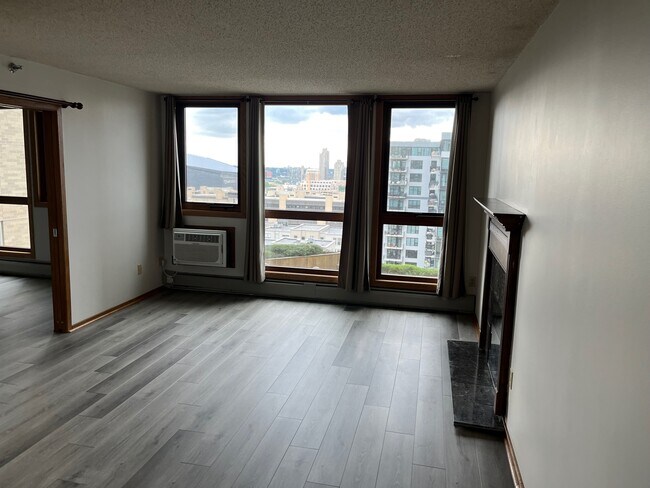 433 S 7th St, Unit 1620 in Minneapolis, MN - Building Photo - Building Photo
