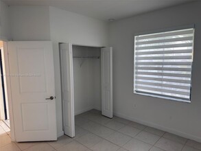 11879 SW 247th Ter in Princeton, FL - Building Photo - Building Photo