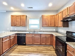 1184 Hubbard St SW in Atlanta, GA - Building Photo - Building Photo