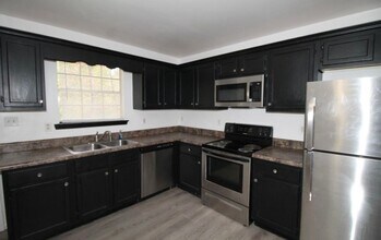 1929 Westridge Dr in Birmingham, AL - Building Photo - Building Photo