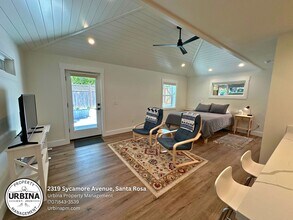 2319 Sycamore Ave in Santa Rosa, CA - Building Photo - Building Photo