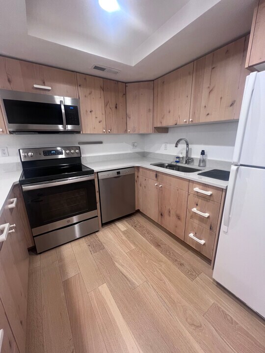 136 E 400 N, Unit 202 in Provo, UT - Foto de edificio