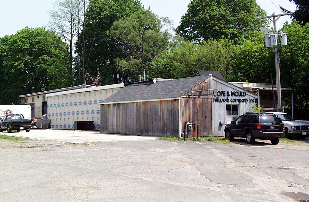 Chestnut Street Townhomes in Danbury, CT - Building Photo