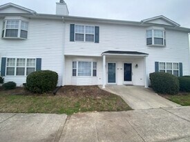 3919-3NN7 Sterling Pointe Dr in Greenville, NC - Building Photo