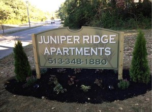 Juniper Ridge Apartments in Cincinnati, OH - Foto de edificio - Building Photo