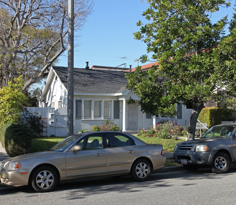 1444 Princeton St in Santa Monica, CA - Foto de edificio