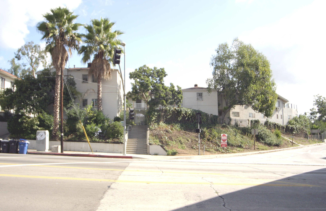 2026 N Cahuenga Blvd in Los Angeles, CA - Building Photo