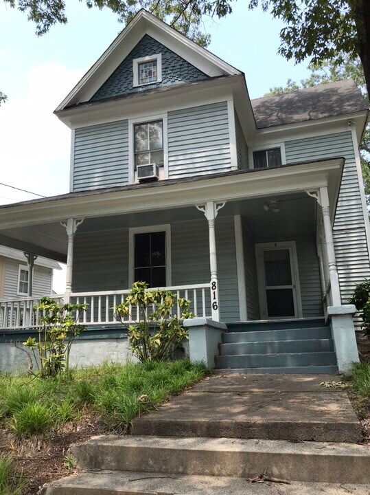 816 Spring Garden St in Greensboro, NC - Building Photo