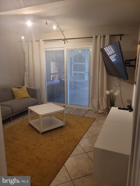 14059 Pellita Terrace in Rockville, MD - Building Photo - Building Photo