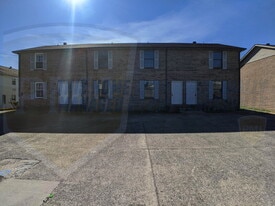 1640 Baltimore Dr in Clarksville, TN - Building Photo