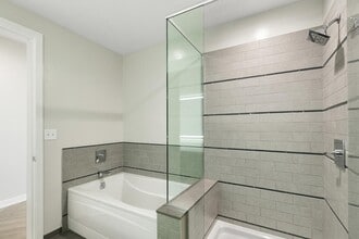 1 Canal St, Unit 1211 in Boston, MA - Building Photo - Building Photo