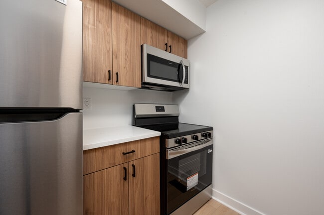 Eaton Residence in Eaton, IN - Building Photo - Interior Photo