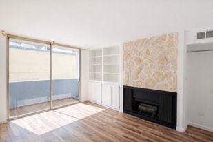 421 S La Fayette Park Pl, Unit 404 in Los Angeles, CA - Building Photo