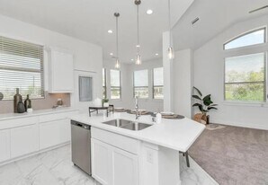 1526 Crystal Stream Dr in Sienna, TX - Building Photo