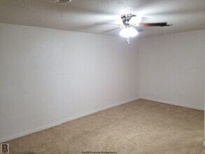 3709 S Van Buren St in Amarillo, TX - Building Photo - Building Photo