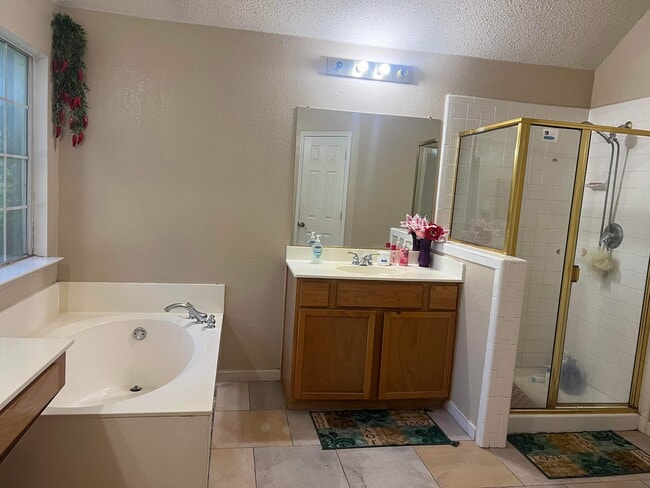 7916 Salmon Run Way in Fort Worth, TX - Building Photo - Building Photo